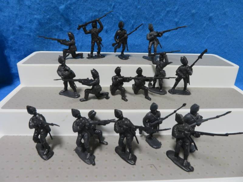 BMC163A Rev War Hessian Infantry (Black) (54MM) 17 in 5 Poses