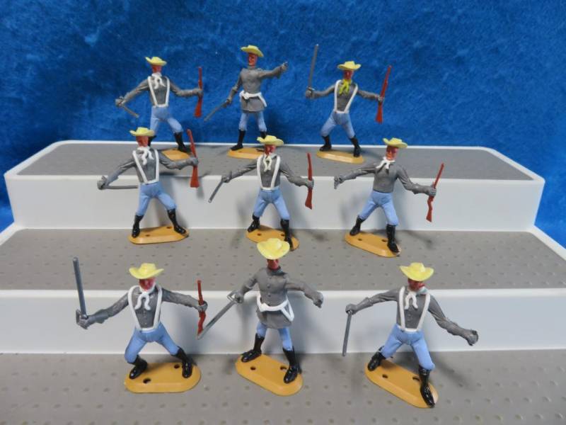 CHE107A Cherilea Swoppet Confederate Cavalry Afoot (60MM) 9 in 3 Poses