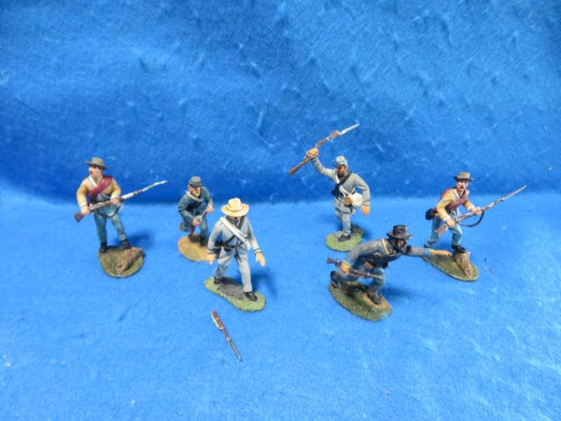 MTT102A March Through Time, DAMAGED Confederate Infantry x (60MM) Painted Metal 