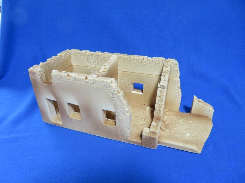 TSD728A Battle Damaged Double Room Building (54MM) Many Era's